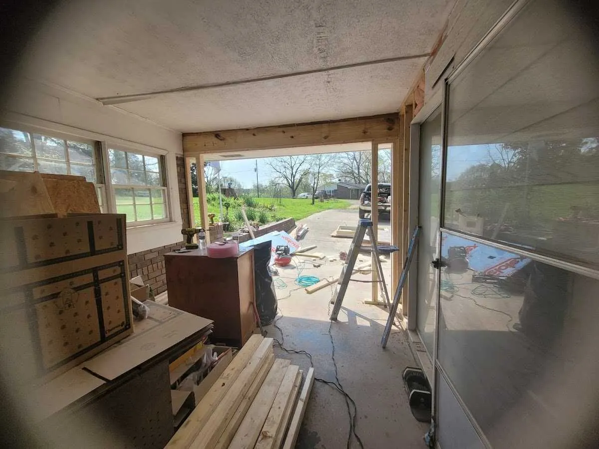 Air movers and dehumidifier for Water Mitigation Services in Tyrone